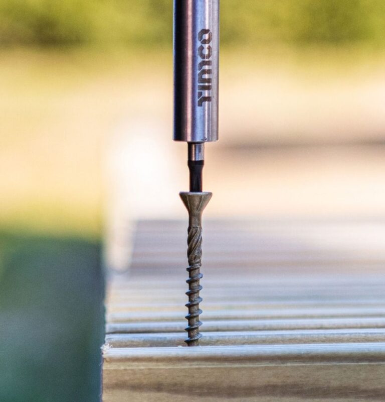 Which Screws Should You Use for Decking? A Guide to Exterior Wood Screws That Last