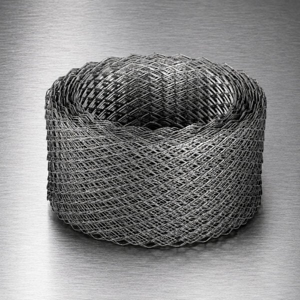 Galvanised expanded metal lath roll with diamond mesh