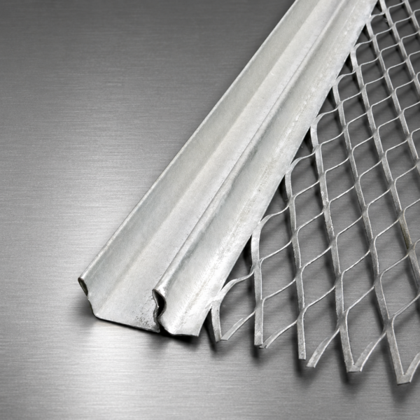 Galvanised metal plastering bead with expanded mesh wings